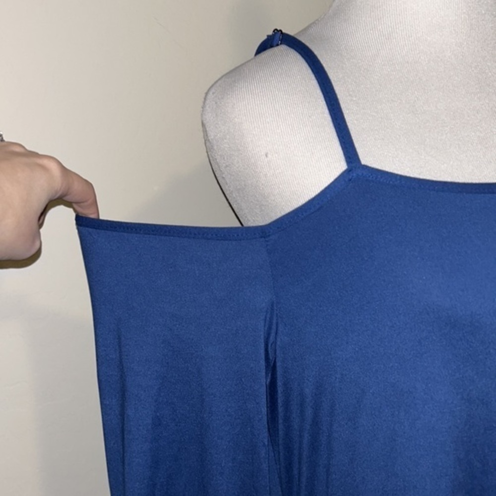 Shein women’s 3XL blue cold shoulder maxi dress - Picture 4 of 8